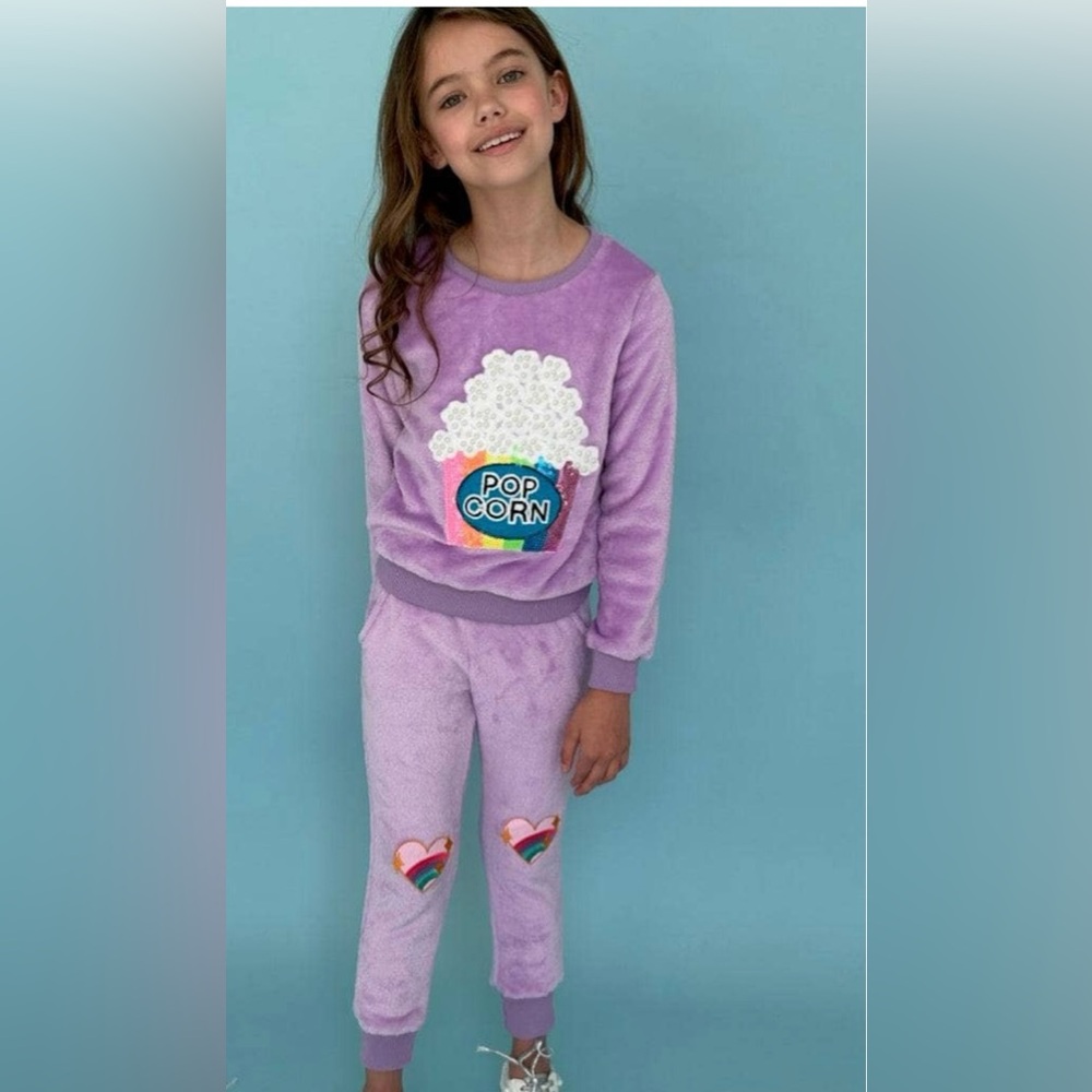 Lola + The Boys Lavender Plush Popcorn Matching Set